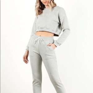 Crop crew neck and sweatpants set